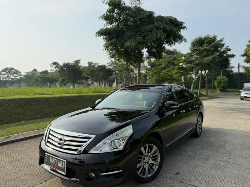 Nissan Teana 2.5 Sunroof 2013